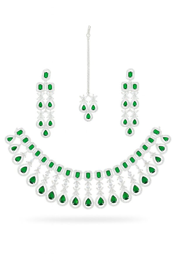 ✨ TAPASVINI American Diamond Hawda Choker Set