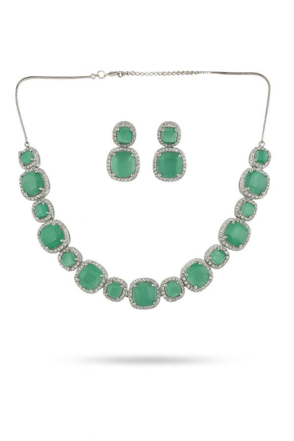 ✨ TAPASVINI Green Stone Necklace Set